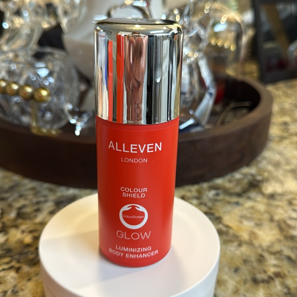 ALLEVEN London colour Glow Luminizing Body Enhancer size 100ml sand